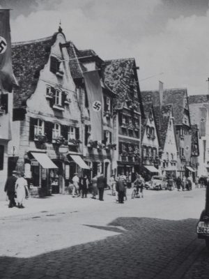 Alltag im Nationalsozialismus: vom Ende der Weimarer Republik bis zum Zweiten Weltkrieg [Schülerwettbewerb Deutsche Geschichte um den Preis des Bundespräsidenten]